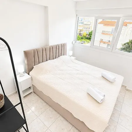 Sea View Luxury Beachfront 2br Néoi Epivátai