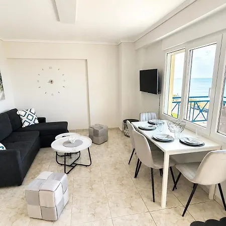 Sea View Luxury Beachfront 2br * Néoi Epivátai